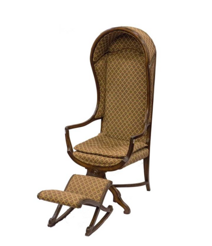 M/A Upholstered concierge chair with foot stool