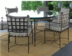 L/H Set of 6 iron dining chairs and round dining table